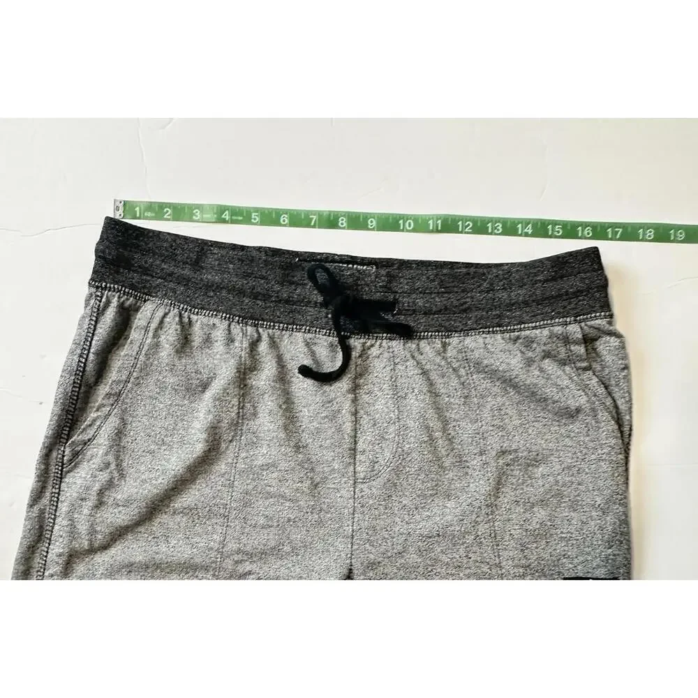 BROOKLYN Clothing Gray Men's Fleece Jogger with Pockets Size L